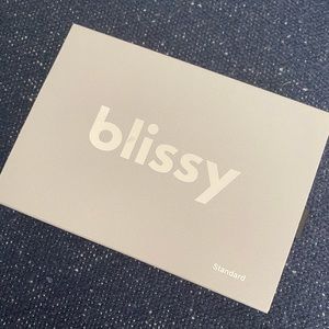 NEW IN BOX-Blissy Standard Pillowcase-Silver